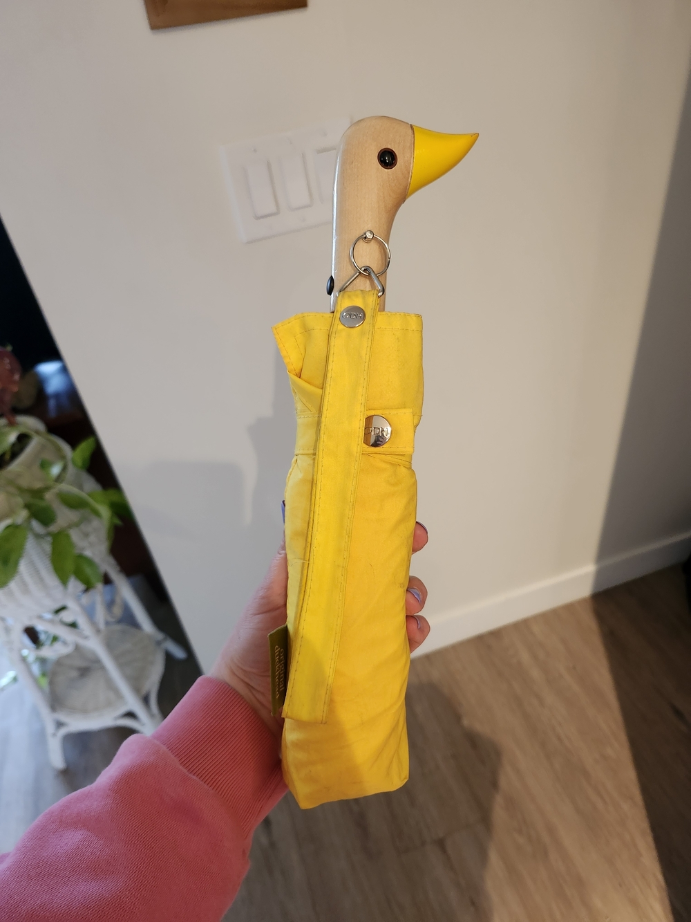 The Original Duckhead Yellow Wooden Duck Head Umbrella